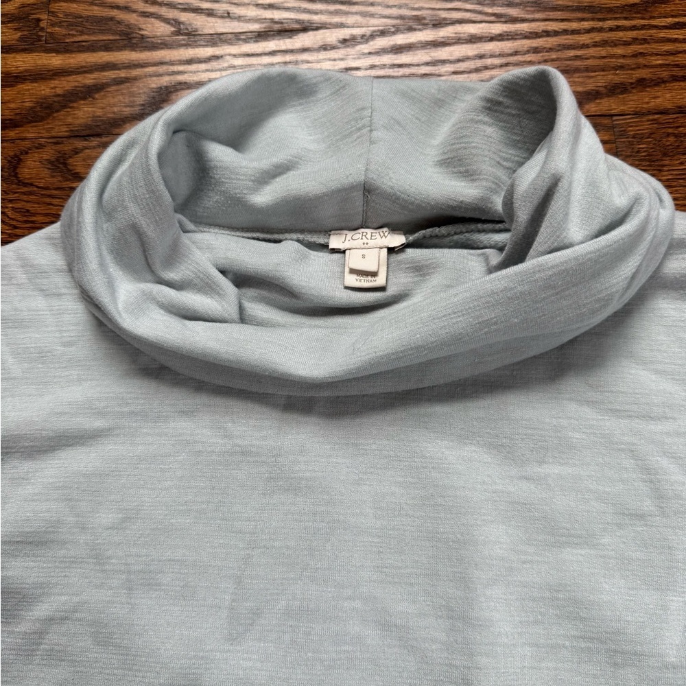 J.Crew Light Blue Cowl Neck Long Sleeve Top Size Small - Picture 3 of 3